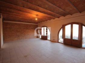 Commercial properties for sale in  Barcelona city