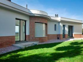 Building for sale in  Barcelona surroundings