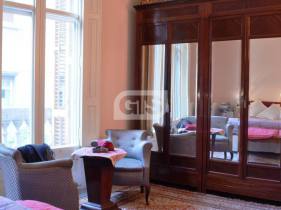 Flat for sale in  Barcelona city