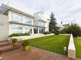 Mansion for sale in Barcelona city