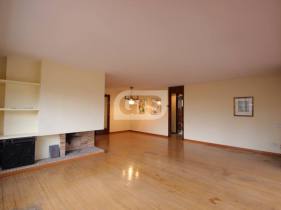 Flat for sale in  Barcelona city