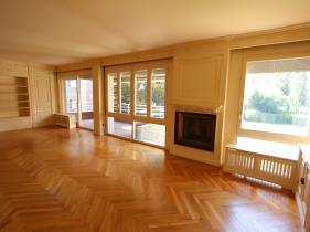 Flat for sale in  Barcelona city