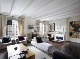 Flat for sale in  Barcelona city